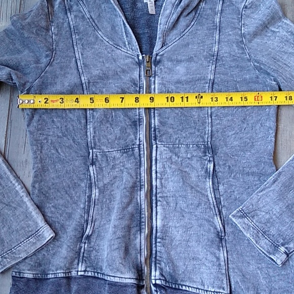 XCVI - Dusty Gray Hooded Zipper Jacket | Asymmetrical Hem - Size: Small - Picture 8 of 12